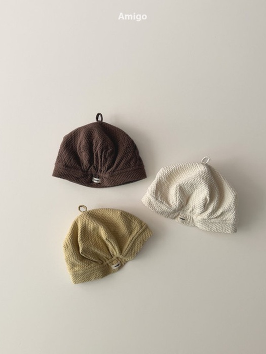 Chestnut Hat