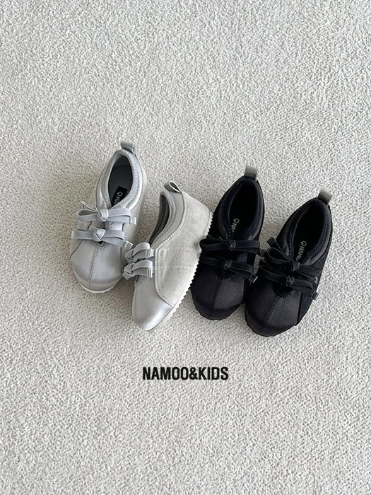 Koya Ribbon Banding Sneakers