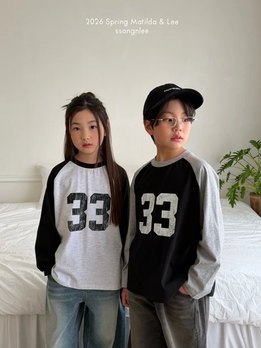 33 Raglan Tee