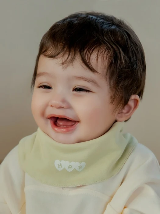 Luella Reversible Baby Banana Bib (set of 5)