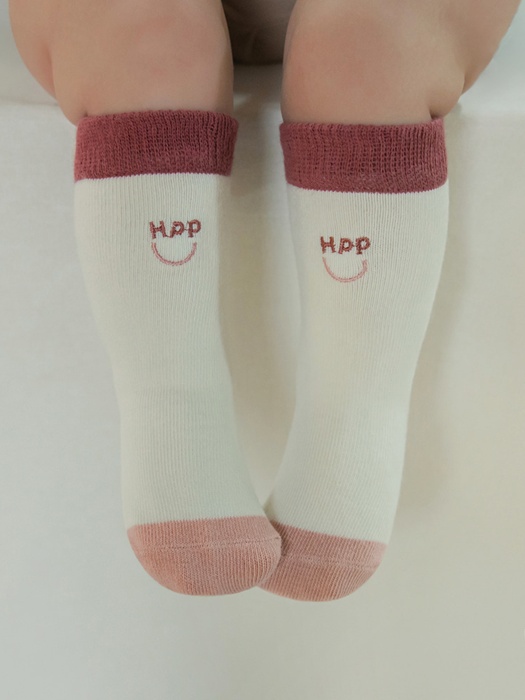 Ruby Knee Socks (set of 5) Ruby Knee Socks (set of 5)