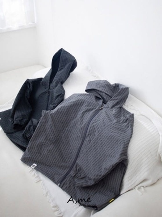 Check Windbreaker Check Windbreaker