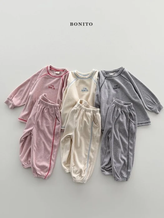 Zigzag Top Bottom Set Zigzag Top Bottom Set