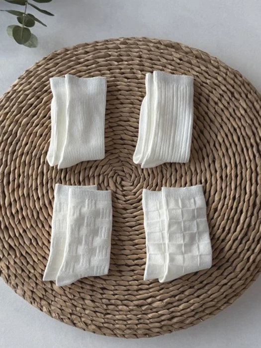 White Pattern Socks White Pattern Socks