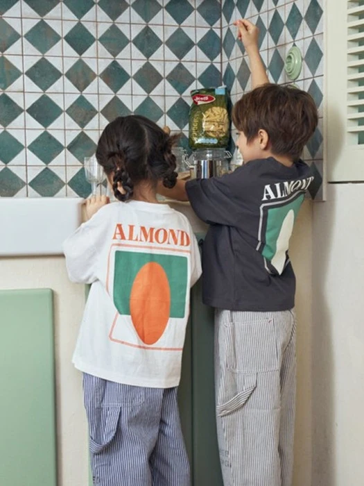 Almond Tee