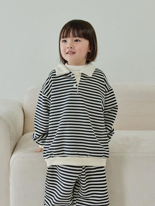 Olive Collar Sweatshirt
