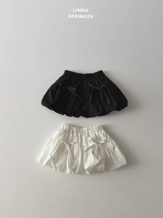 Floral Embroidered Balloon Skirt Floral Embroidered Balloon Skirt