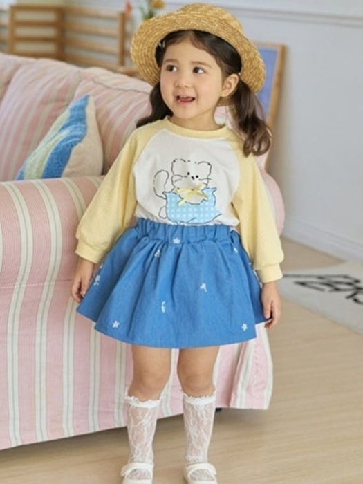 Kitty Tee