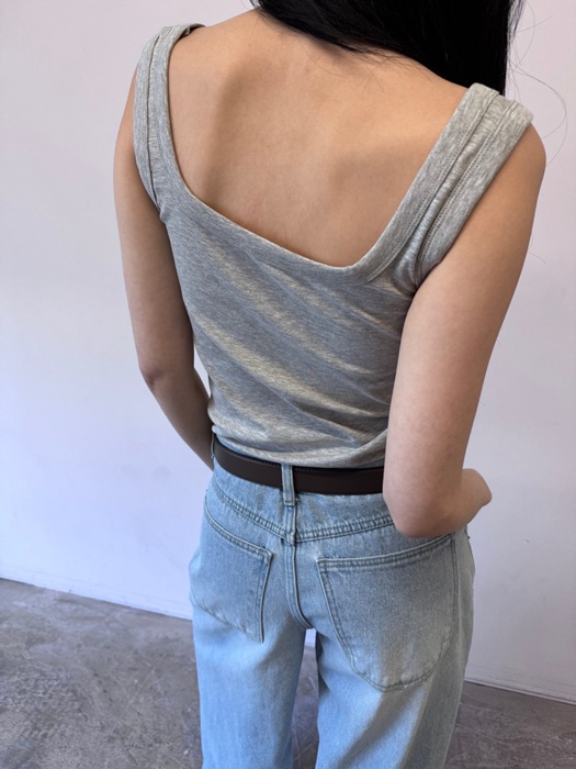 Silket Square Sleeveless Top Silket Square Sleeveless Top