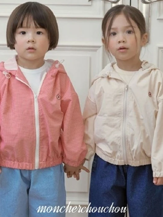 Mongle Windbreaker