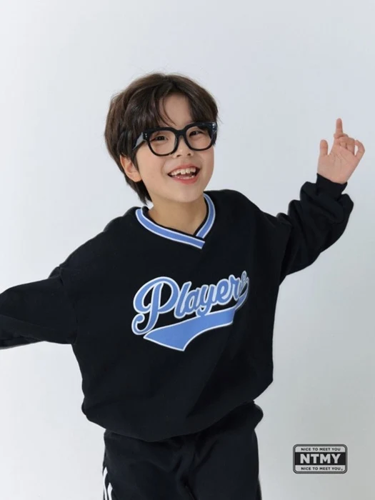 Player V-Neck Sweatshirt Player V-Neck Sweatshirt