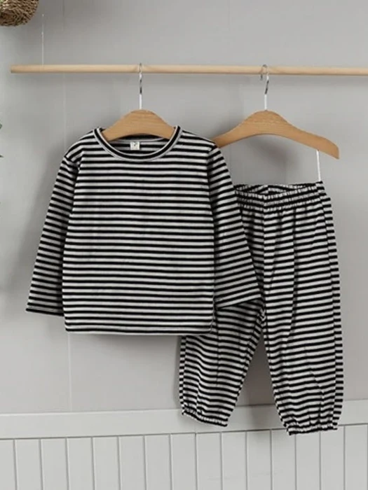 Stripe Top Bottom Set Stripe Top Bottom Set