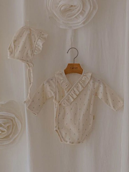 May Newborn Suit (Frill)