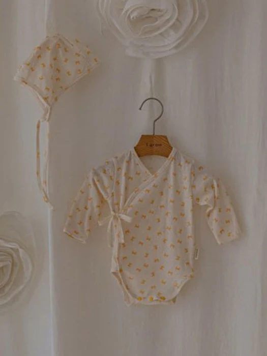 Tiny Bonnet Tiny Bonnet