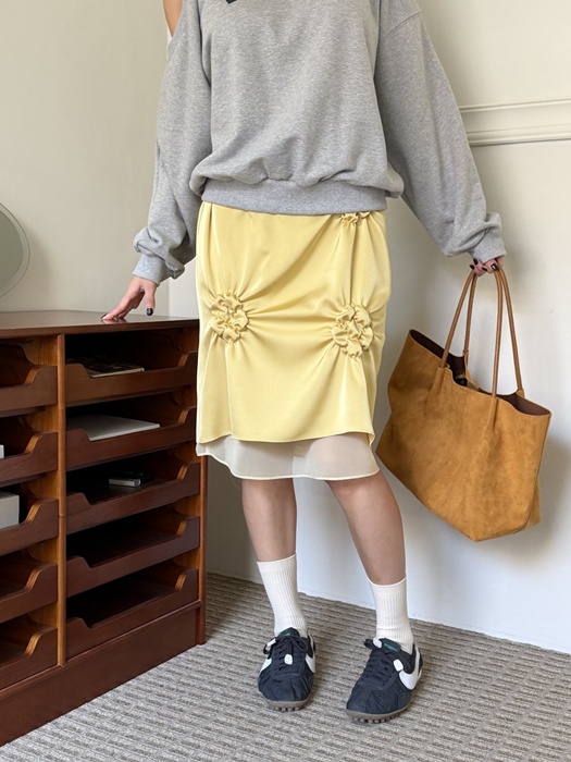 Puff Flower Skirt