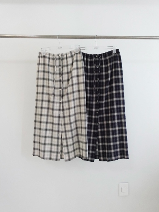 I Am Skirt