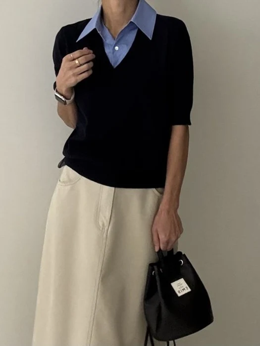 Roe V-Neck Knit Roe V-Neck Knit