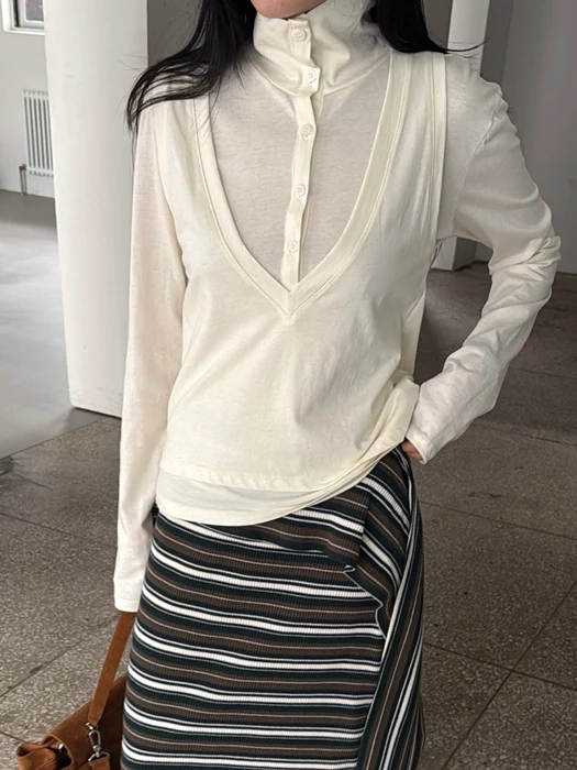 Blanc V-Neck Set Blanc V-Neck Set