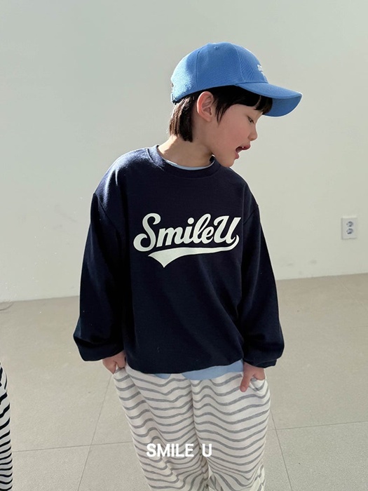 Sporty Sweatshirt Sporty Sweatshirt