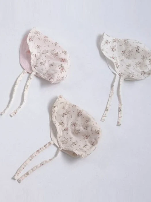 Flora Reversible Baby Bonnet Flora Reversible Baby Bonnet