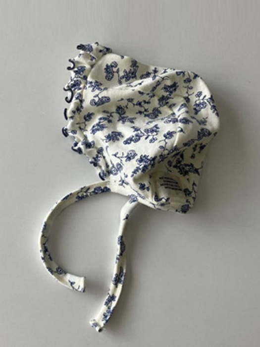 Flower Bonnet Flower Bonnet