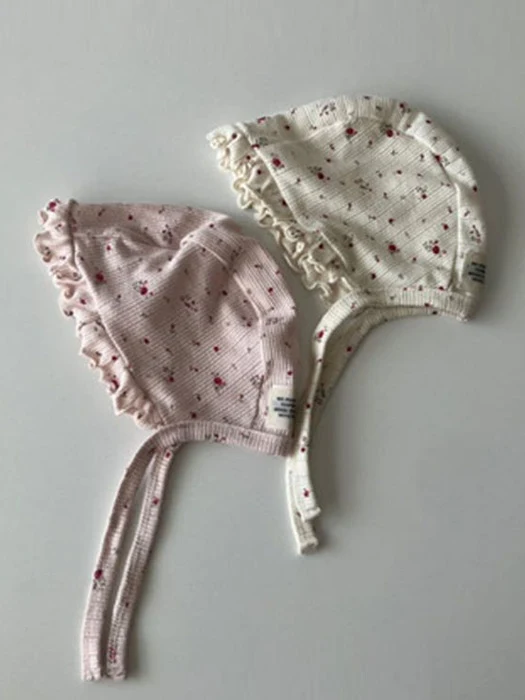 Flower Eyelet Bonnet Flower Eyelet Bonnet