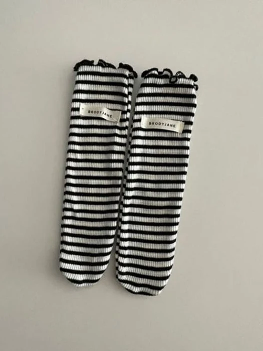 Mono Stripe Socks Mono Stripe Socks