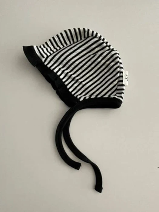 Mono Stripe Bonnet Mono Stripe Bonnet