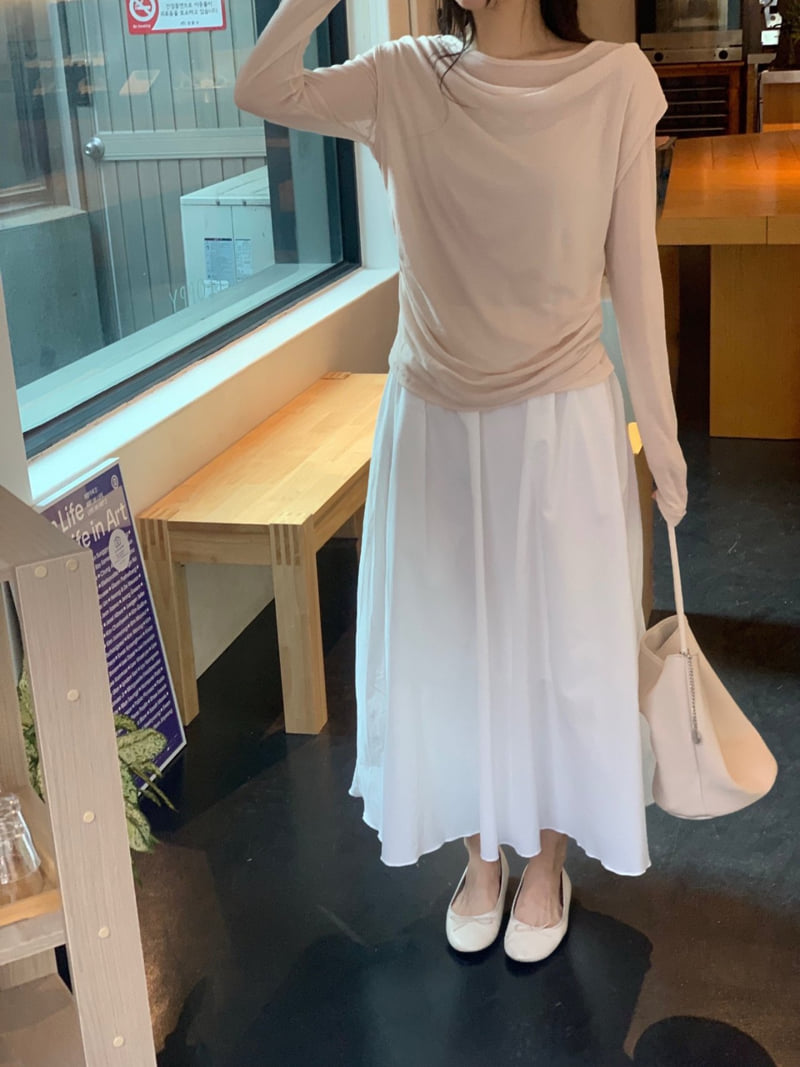 Afarrier - Korean Women Fashion - #momslook - Tone-On-Tone Drape Tee - 7