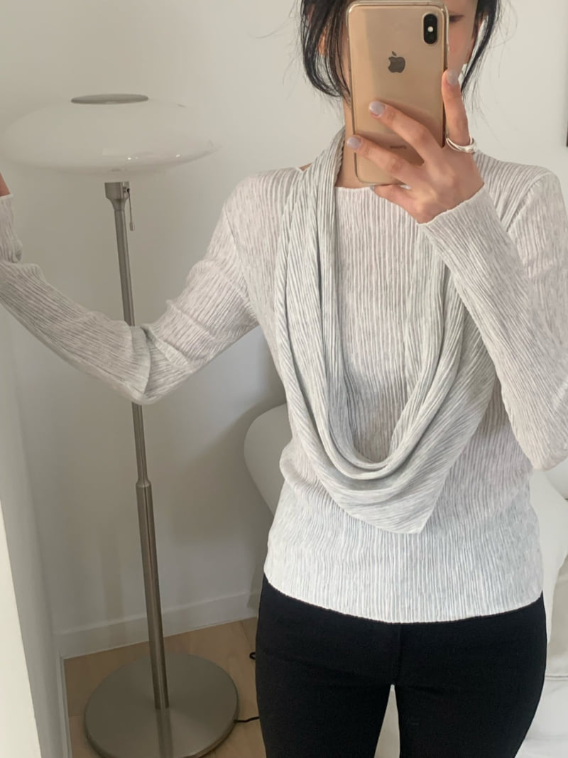 Afarrier - Korean Women Fashion - #momslook - Scarf Pleats Blouse - 12