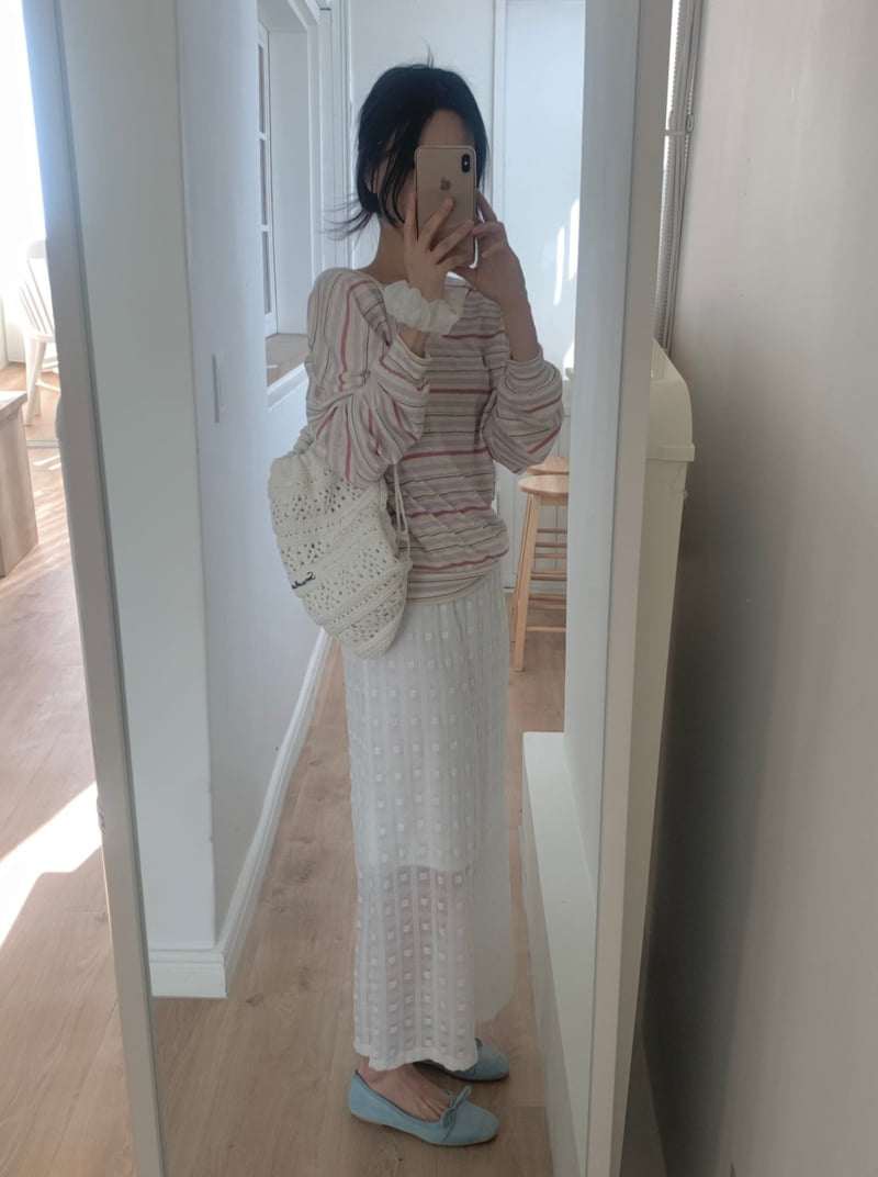 Afarrier - Korean Women Fashion - #momslook - Small Floral Lace Skirt - 7