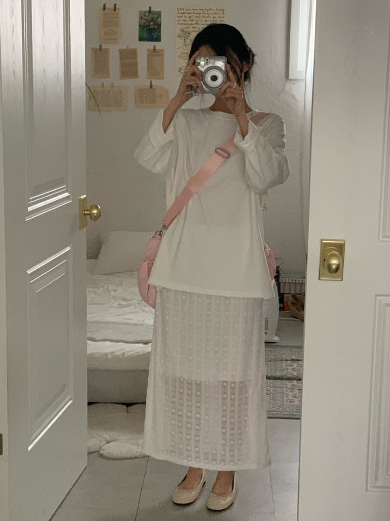 Afarrier - Korean Women Fashion - #momslook - Girl Print Tee - 5