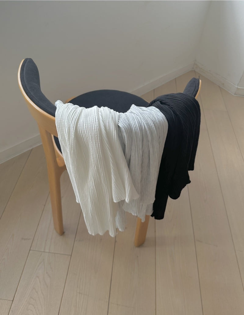 Afarrier - Korean Women Fashion - #womensfashion - Scarf Pleats Blouse - 3