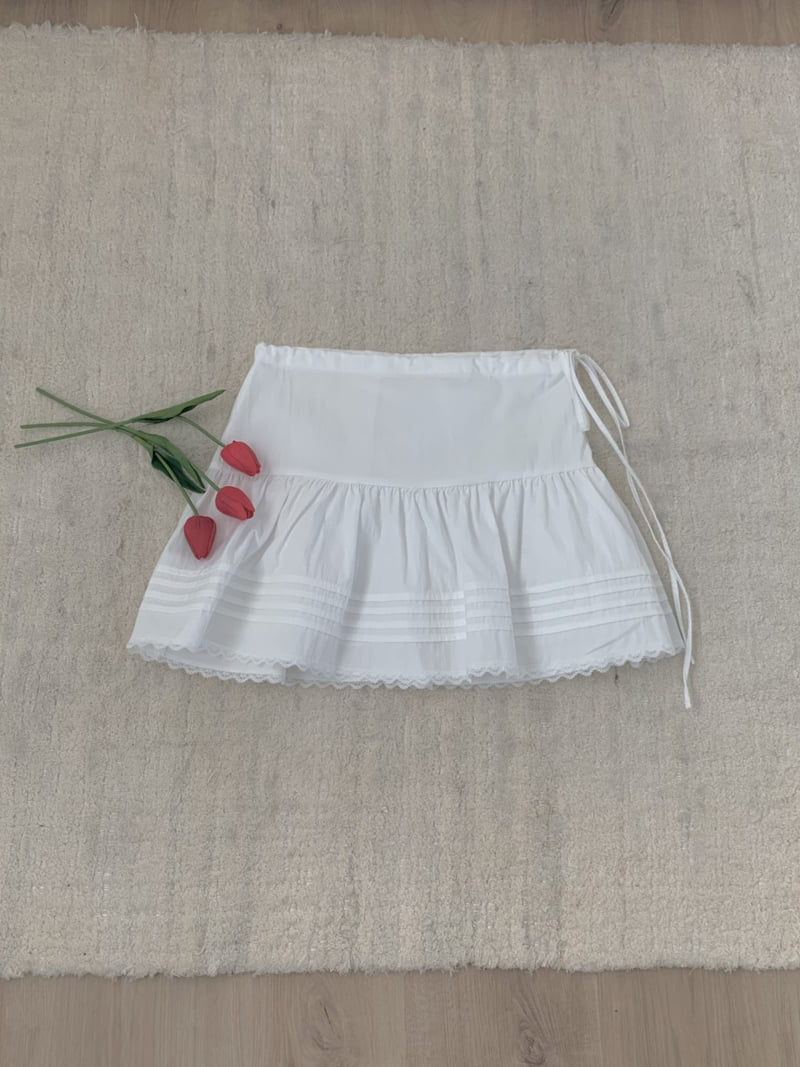 Afarrier - Korean Women Fashion - #womensfashion - Pansy Pintuck Lace Skirt - 2