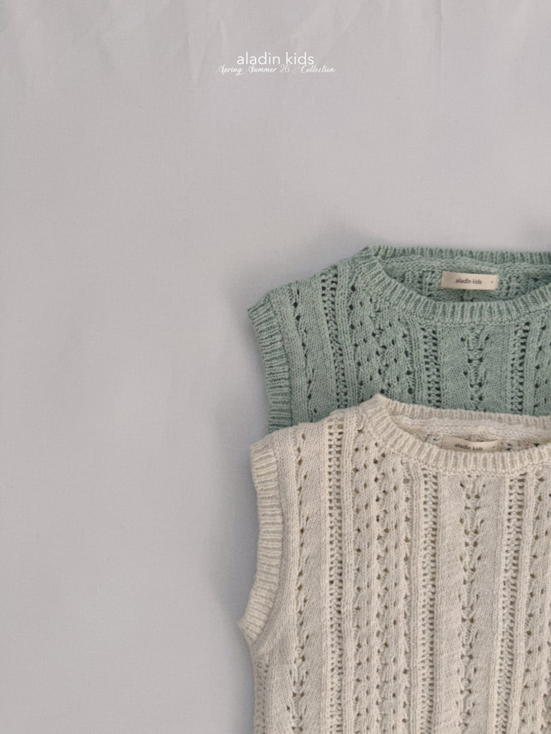 Aladin - Korean Baby Fashion - #babyboutiqueclothing - Scallop Knit Vest - 2