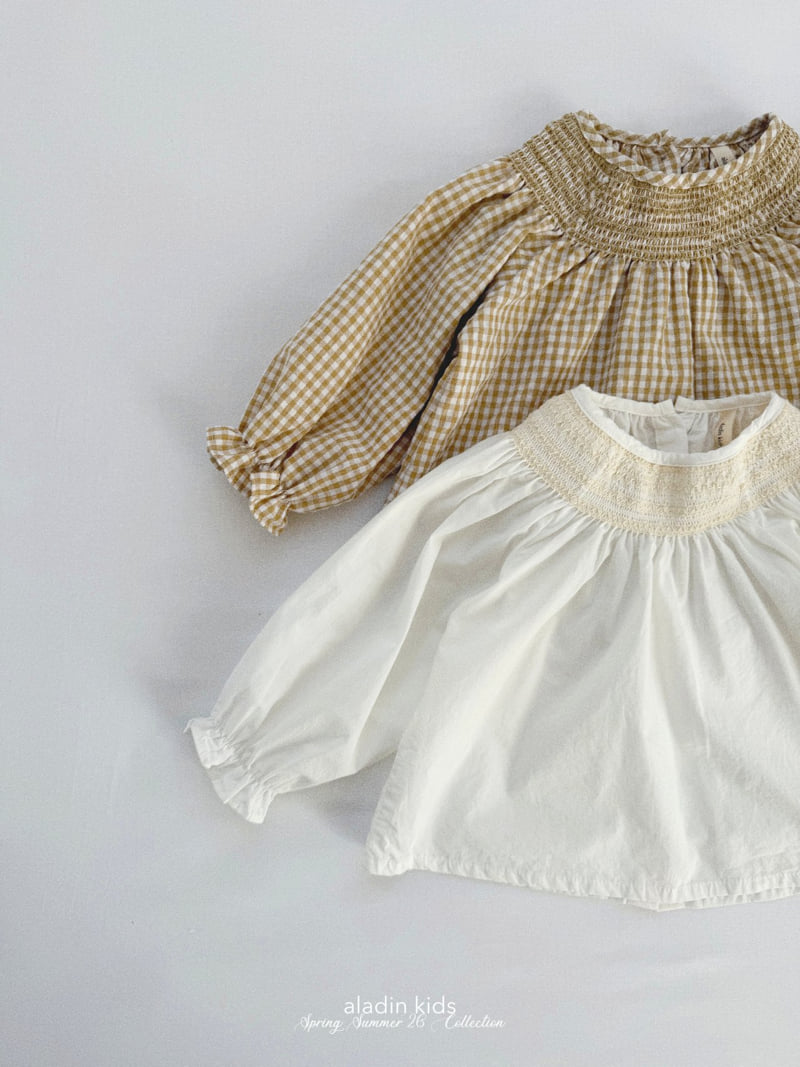 Aladin - Korean Baby Fashion - #babyoninstagram - Smocked Blouse - 2