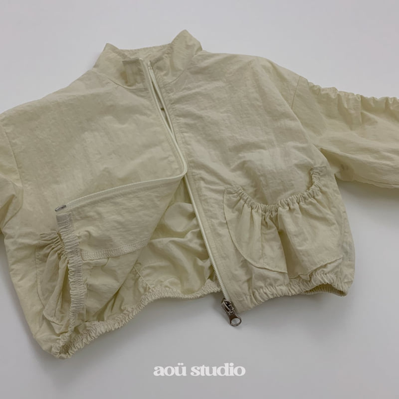 Shirring Windbreaker by Aou Studio for Baby - view 5