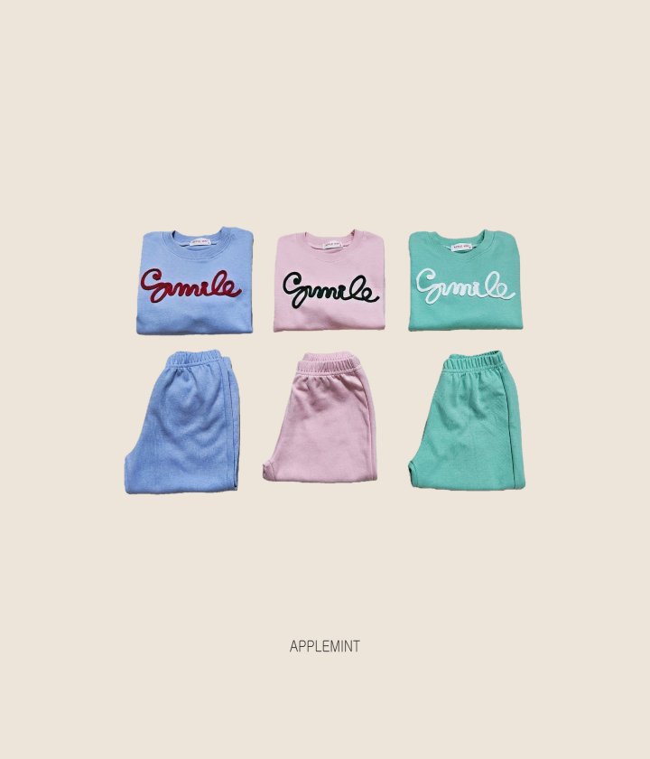 Applemint - Korean Children Fashion - #kidsshorts - Smile Handle Embroidered Sweatshirt - 6