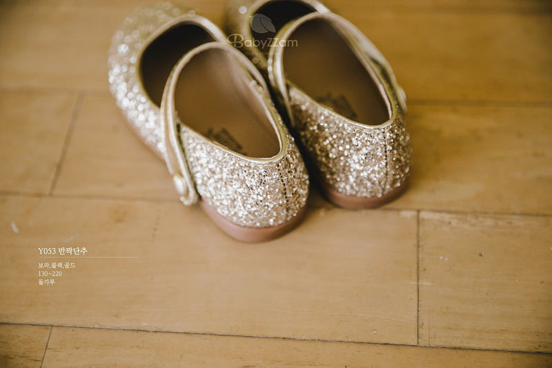 Babyzzam - Korean Children Fashion - #kidsshorts - Sparkle Button Flat - 11