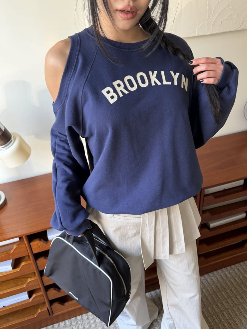 Baguette - Korean Women Fashion - #momslook - Brooklyn Sweatshirt - 2