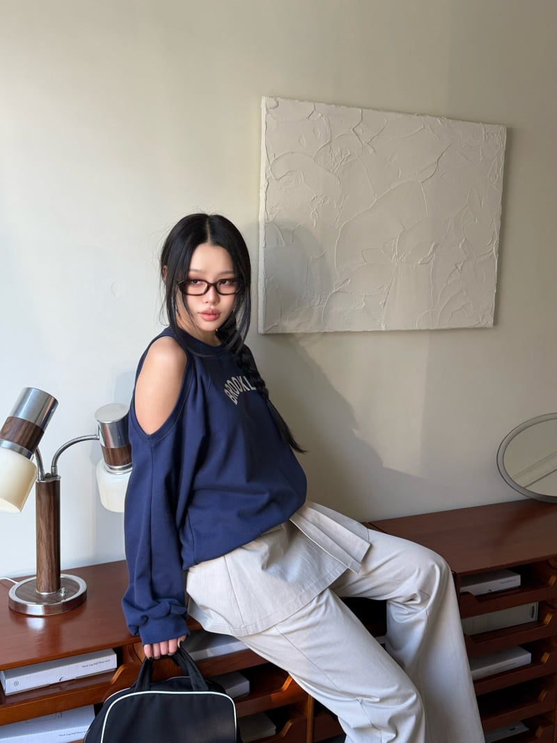 Baguette - Korean Women Fashion - #momslook - Brooklyn Sweatshirt - 6