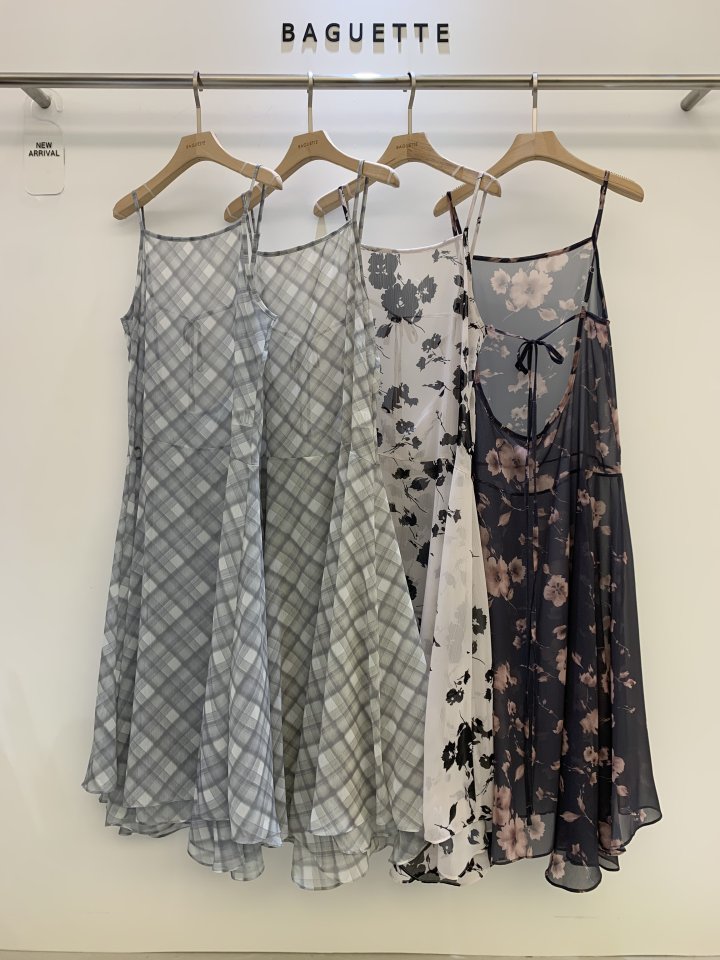 Baguette - Korean Women Fashion - #restrostyle - Neti Layered One-piece