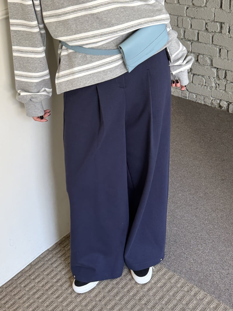 Baguette - Korean Women Fashion - #vintagekidsstyle - Wide Tuck Pants - 9
