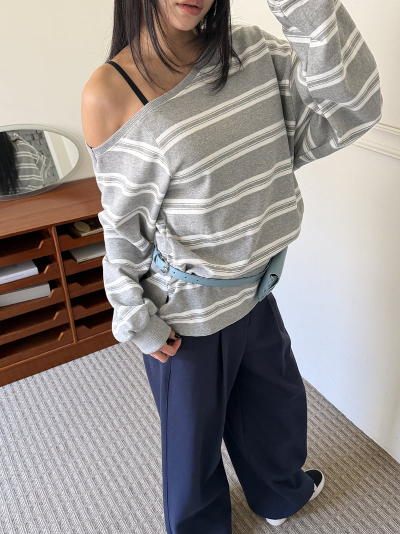 Baguette - Korean Women Fashion - #vintagekidsstyle - Off-Shoulder Sweatshirt - 8