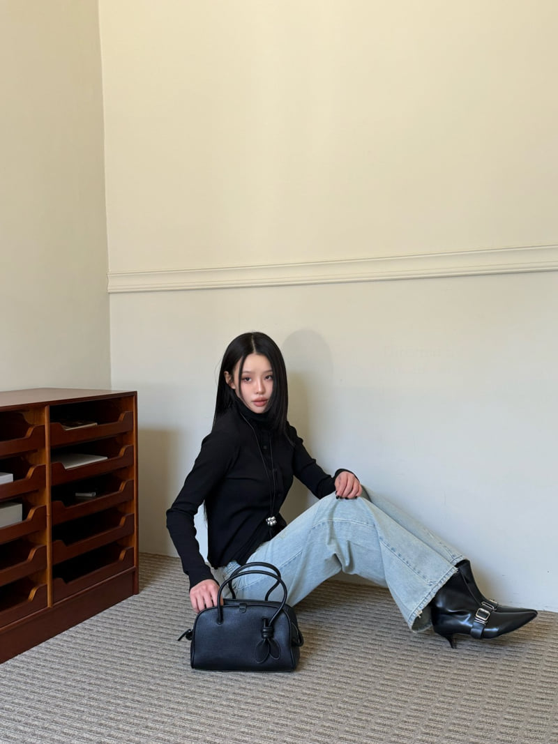 Baguette - Korean Women Fashion - #womensfashion - Vintage Engine Light Wash Denim - 2