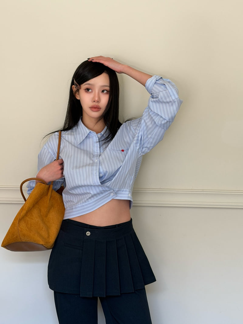 Baguette - Korean Women Fashion - #womensfashion - Lutern Crop Shirt - 11