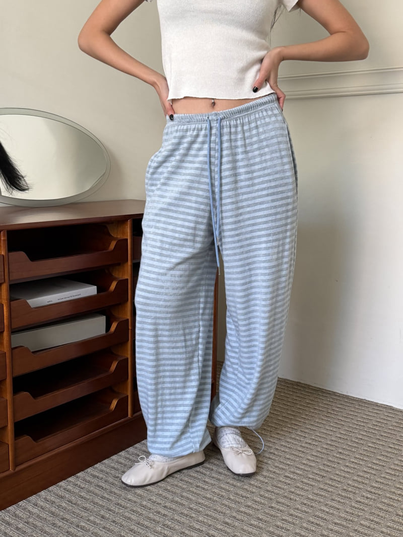 Baguette - Korean Women Fashion - #womensfashion - Stripe Jogger Pants - 5