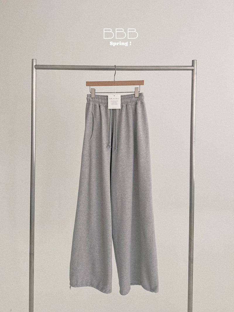 Bella Bambina - Korean Women Fashion - #vintageinspired - Kika Jogger Pants (Adult)