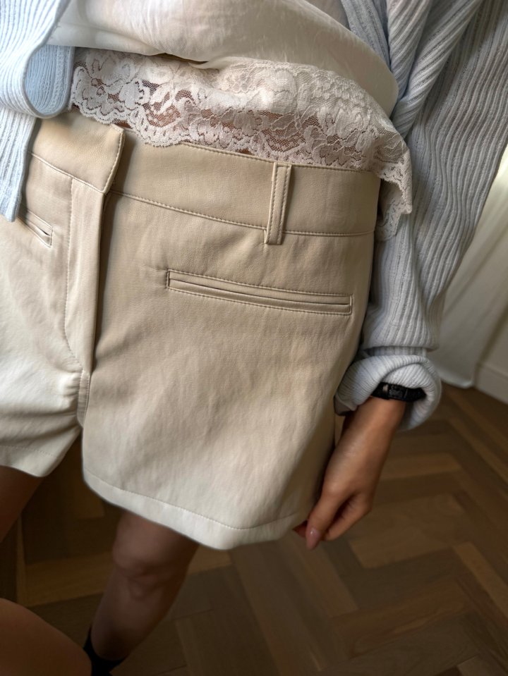 Better - Korean Women Fashion - #restrostyle - Lamb Glossy Pants - 6