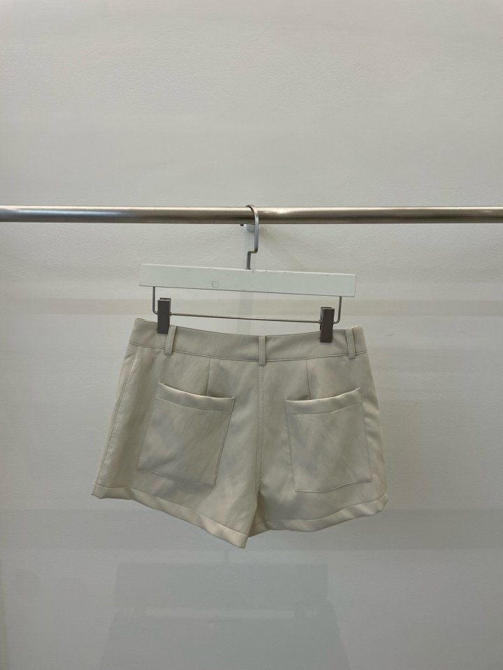 Better - Korean Women Fashion - #vintageinspired - Lamb Glossy Pants - 4
